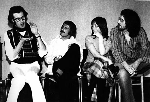 Nick, Guy, Karen & Peter early 1972 (43k)